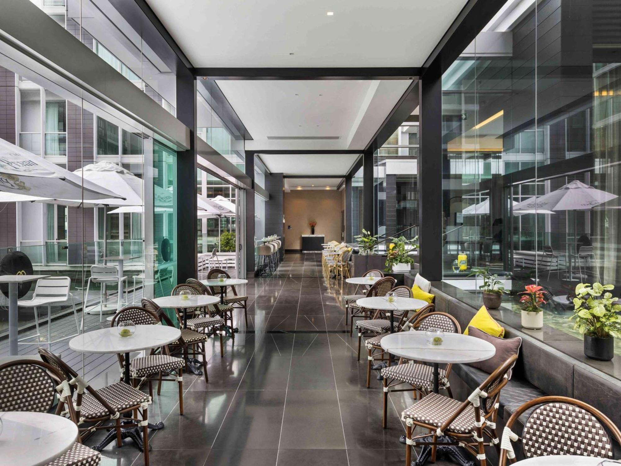 Hotel Sofitel Auckland Viaduct Harbour Zewnętrze zdjęcie