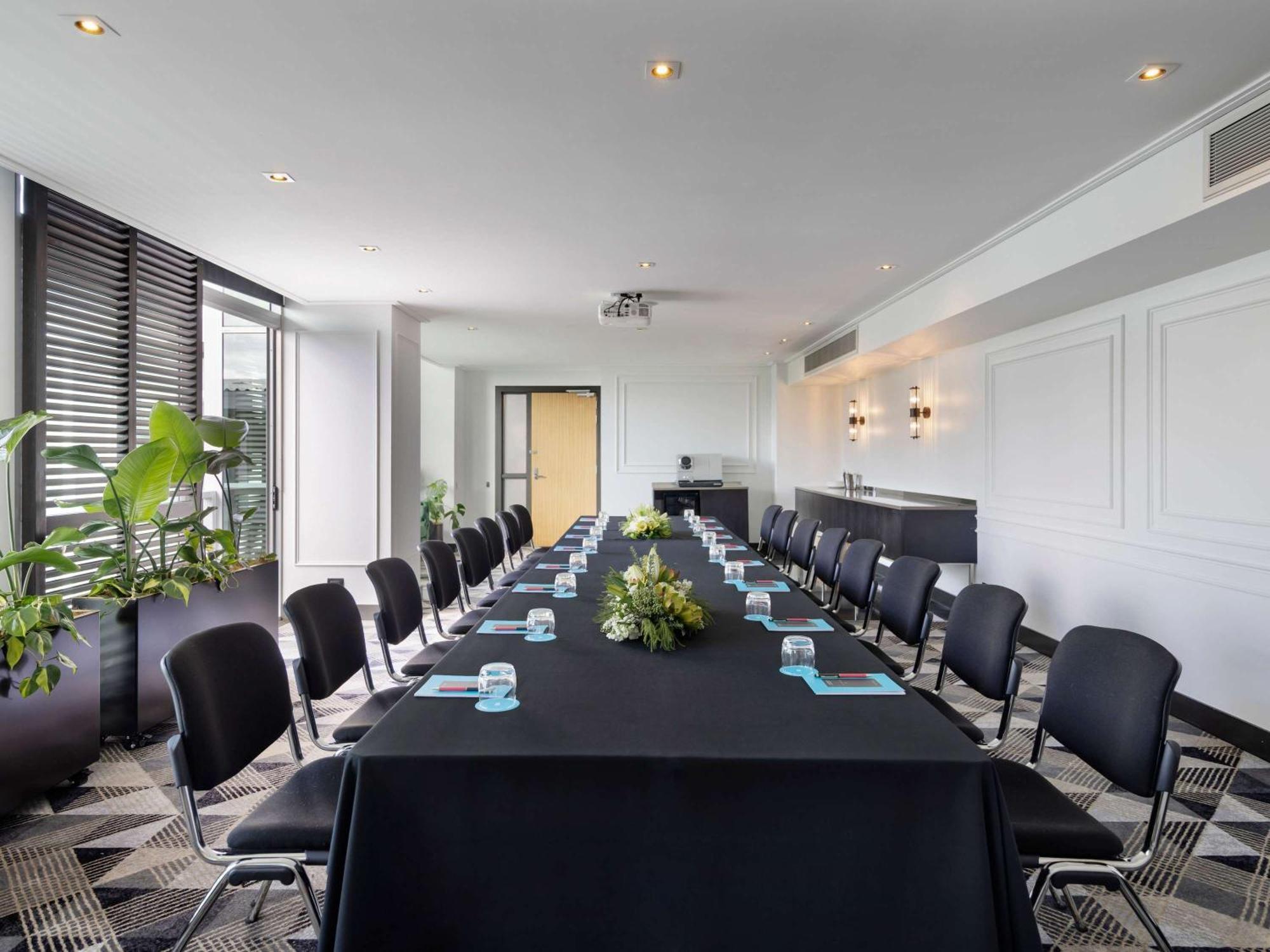 Hotel Sofitel Auckland Viaduct Harbour Zewnętrze zdjęcie