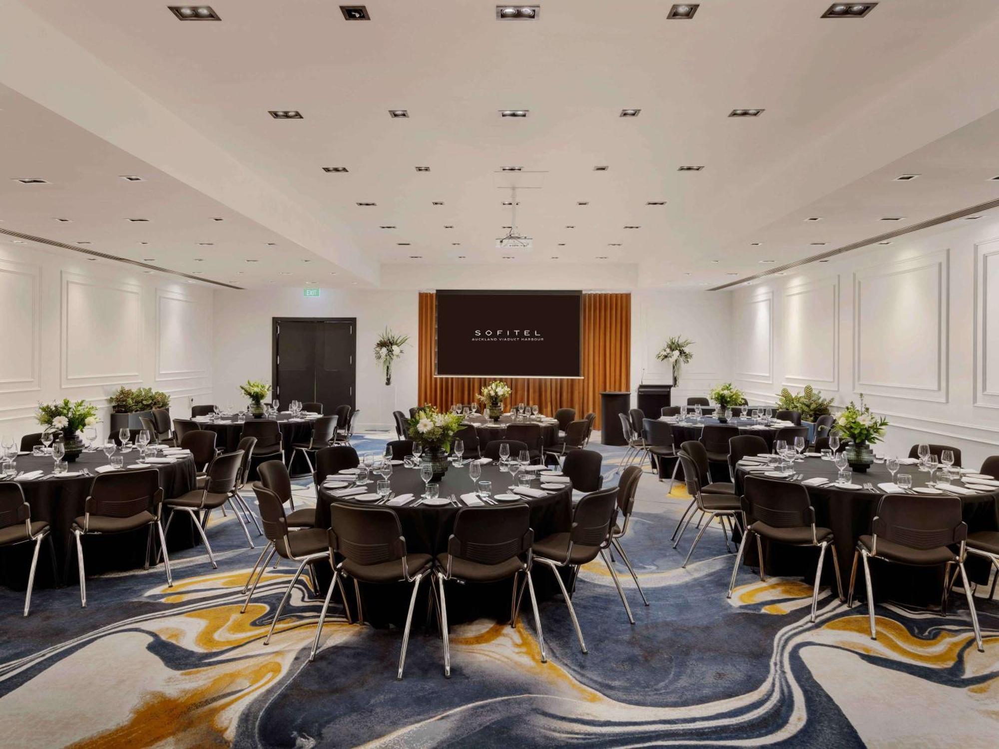 Hotel Sofitel Auckland Viaduct Harbour Zewnętrze zdjęcie